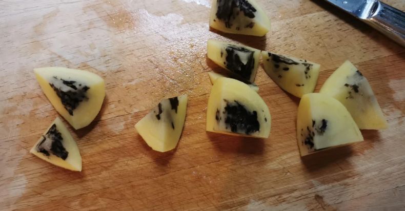What Causes The Brown Spots On Potatoes